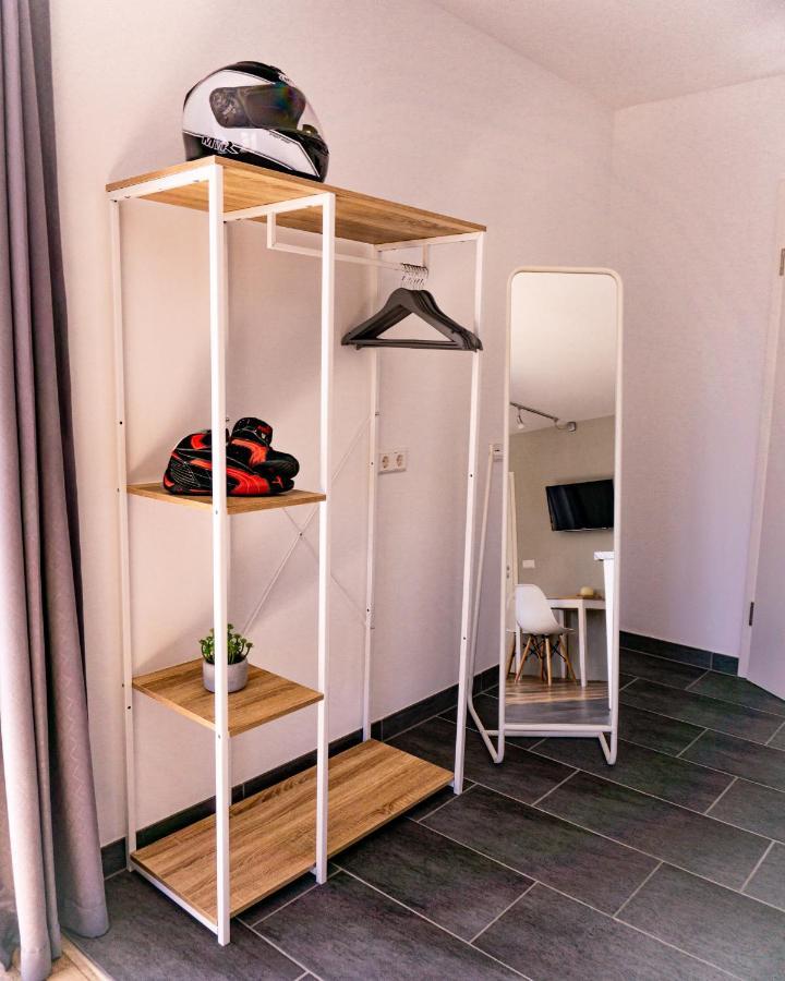 Racers Home Nuerburg Ngoại thất bức ảnh